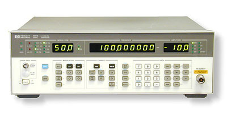 Picture of Keysight/Agilent/HP 8657B Synthesized Signal Generator